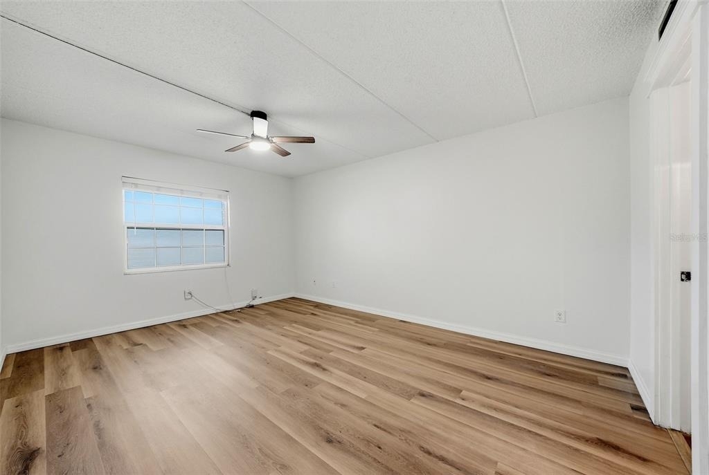 3821 N Oak Drive - Photo 10