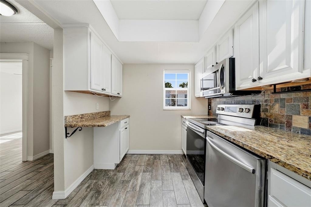 3821 N Oak Drive - Photo 9