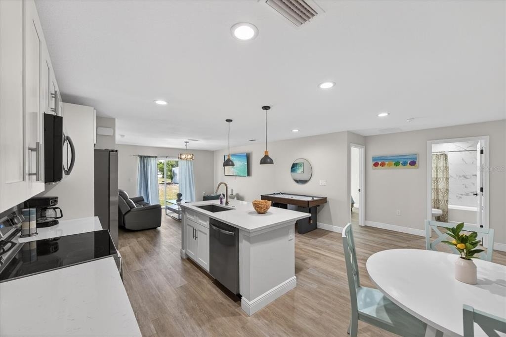 12114 Clarendon Avenue - Photo 2