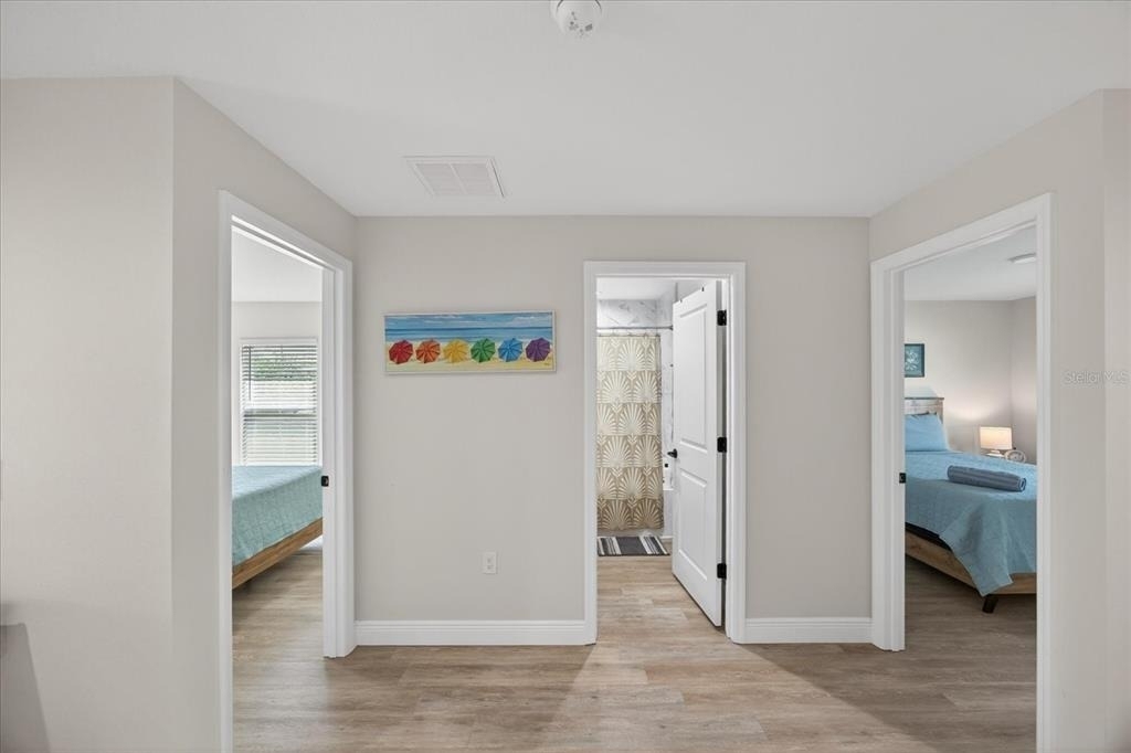 12114 Clarendon Avenue - Photo 10