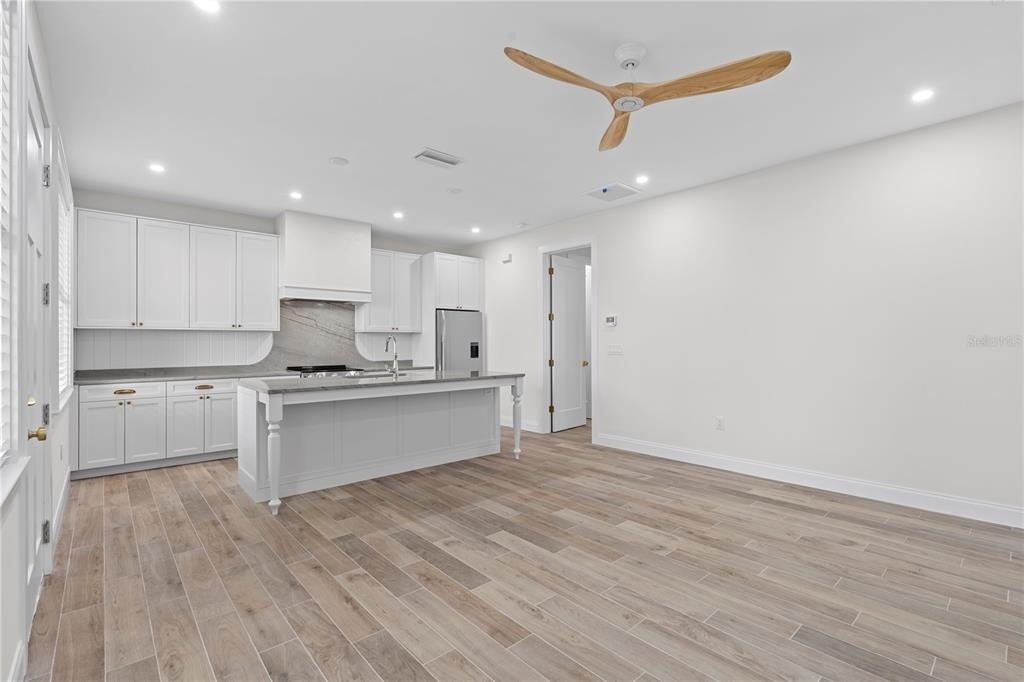 1623 31st Avenue N - Photo 5
