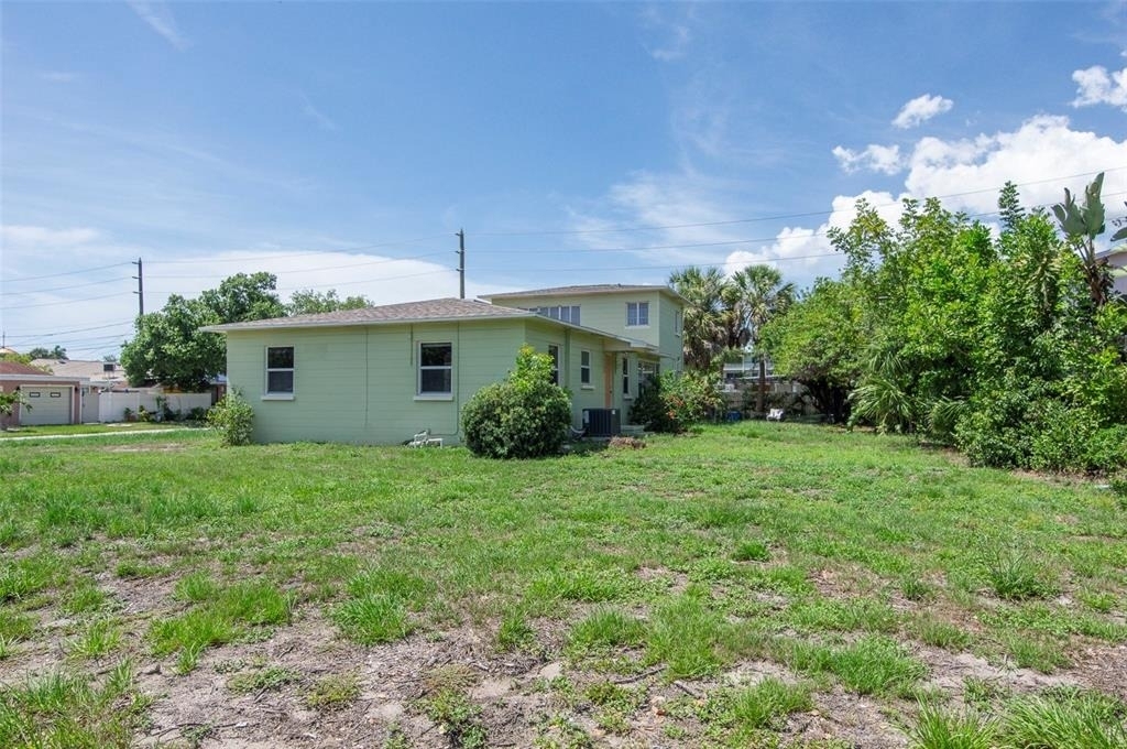441 57th Street N - Photo 18