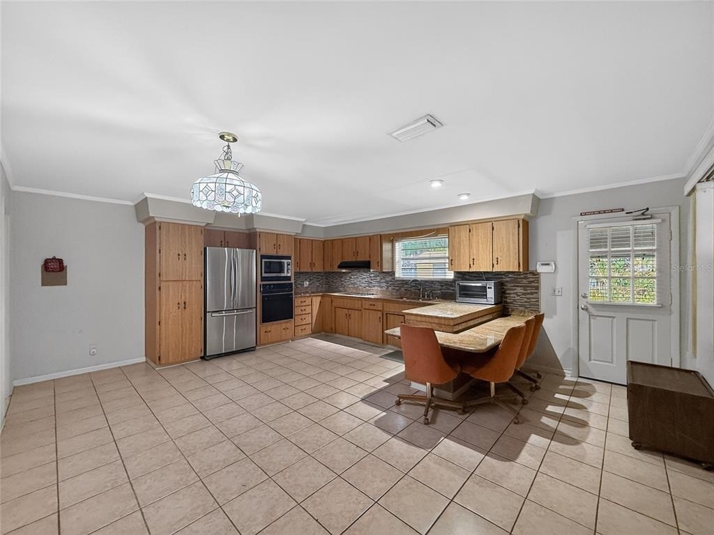 305 N Glen Avenue - Photo 13