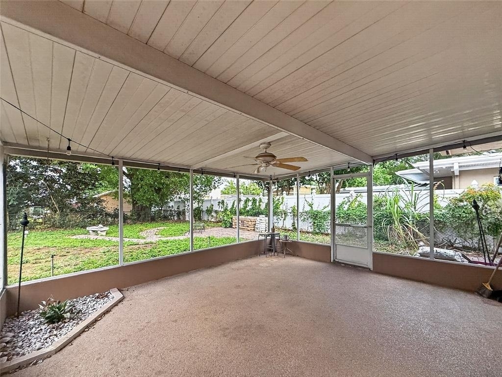 305 N Glen Avenue - Photo 38