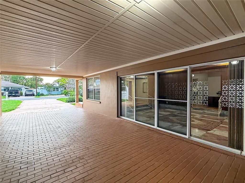 305 N Glen Avenue - Photo 33