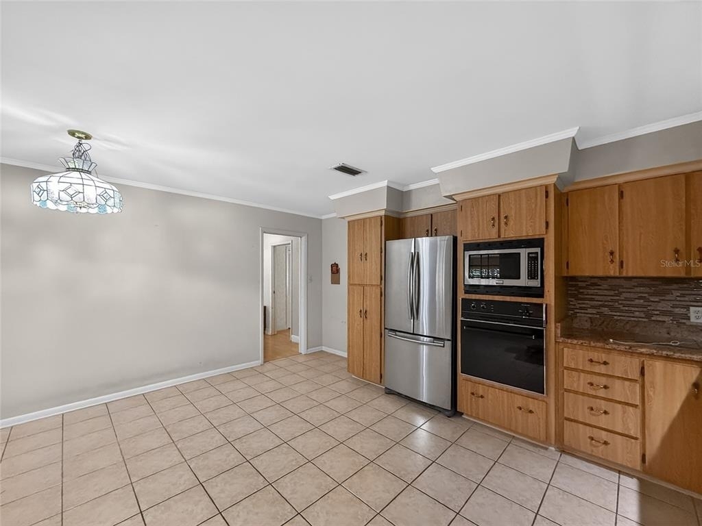 305 N Glen Avenue - Photo 15