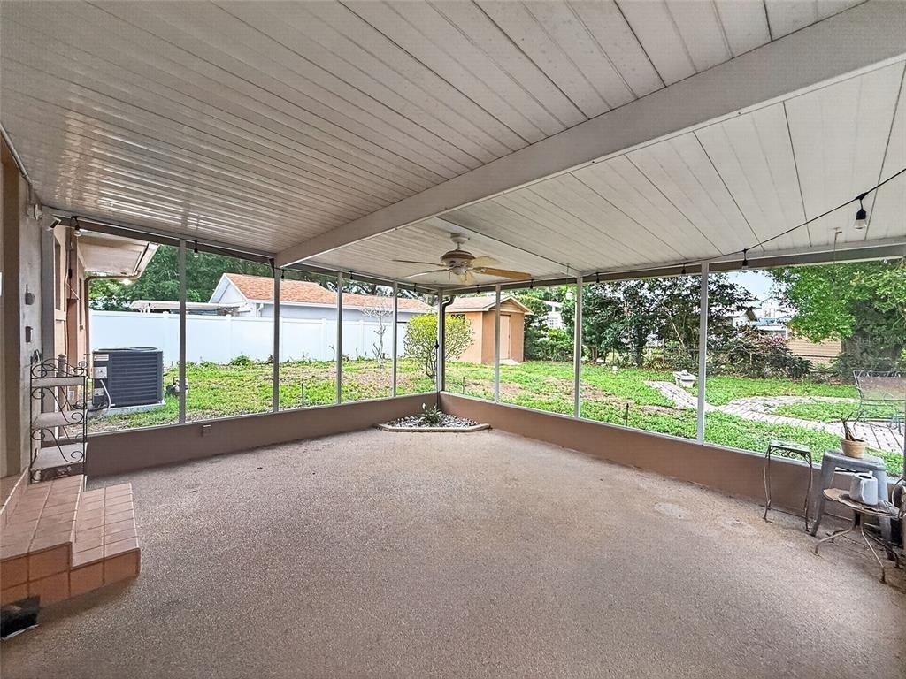 305 N Glen Avenue - Photo 37