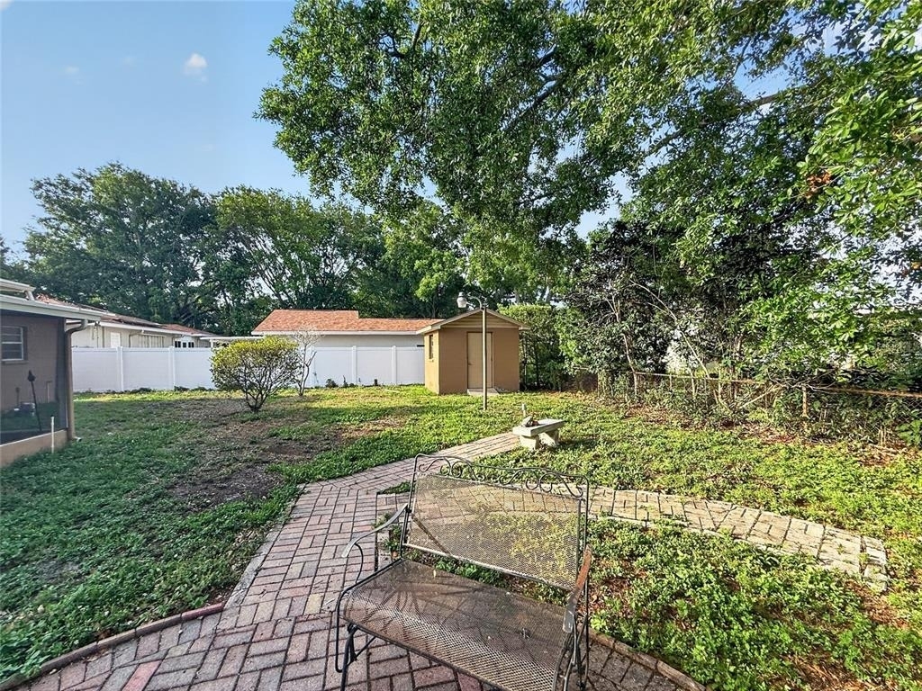 305 N Glen Avenue - Photo 46