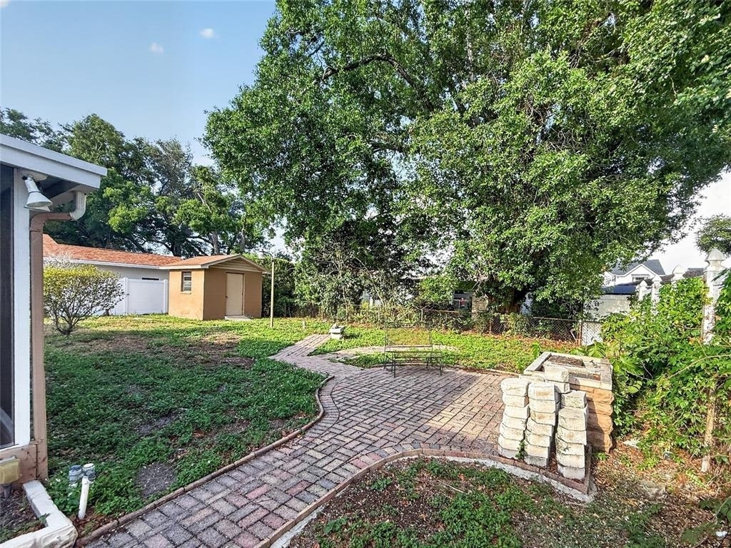 305 N Glen Avenue - Photo 42