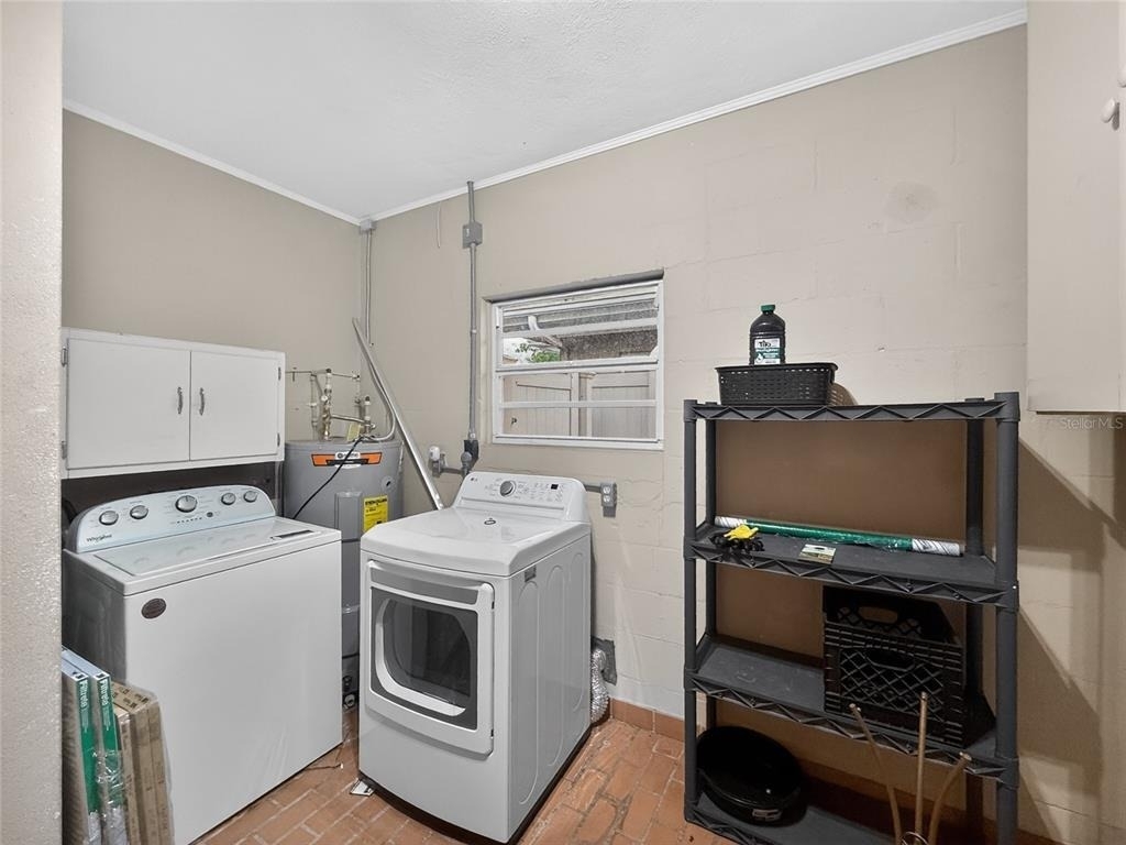 305 N Glen Avenue - Photo 35