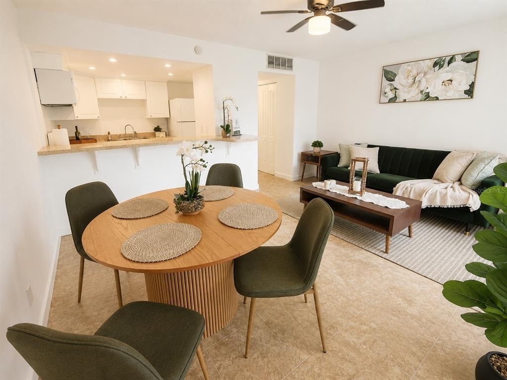 5820 N Church Avenue - Photo 9