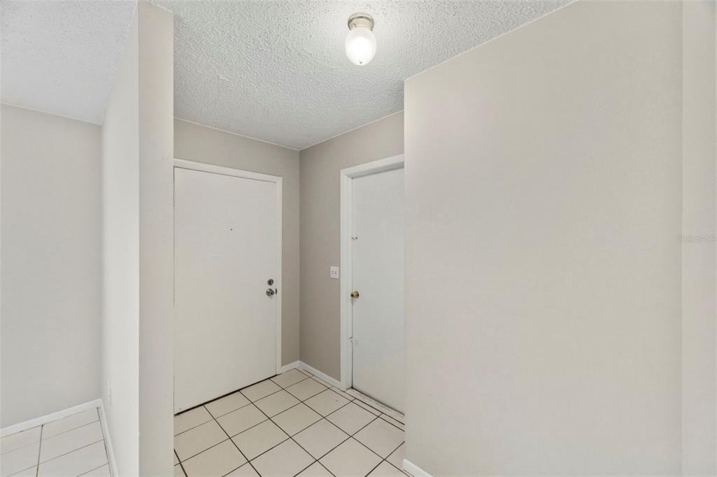 8124 Omaha Circle - Photo 4