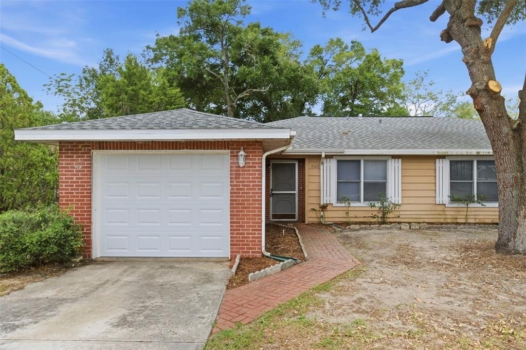 8124 Omaha Circle - Photo 1