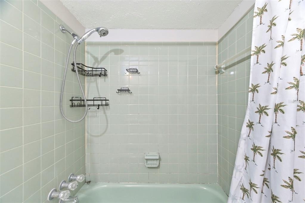 8124 Omaha Circle - Photo 15