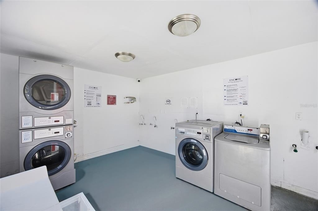 11733 N 12th Street - Photo 27