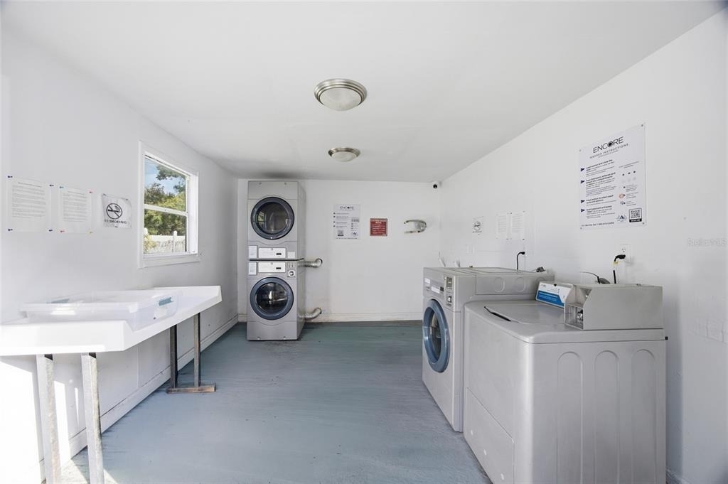 11733 N 12th Street - Photo 26