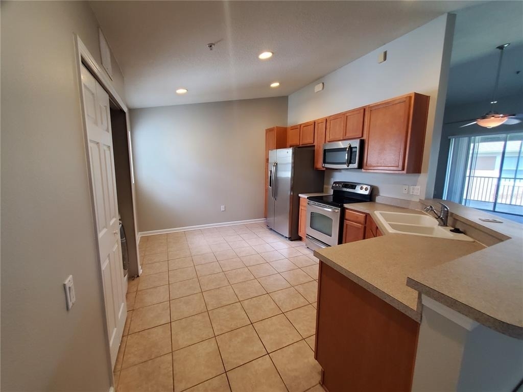 2215 Kings Palace Drive - Photo 3