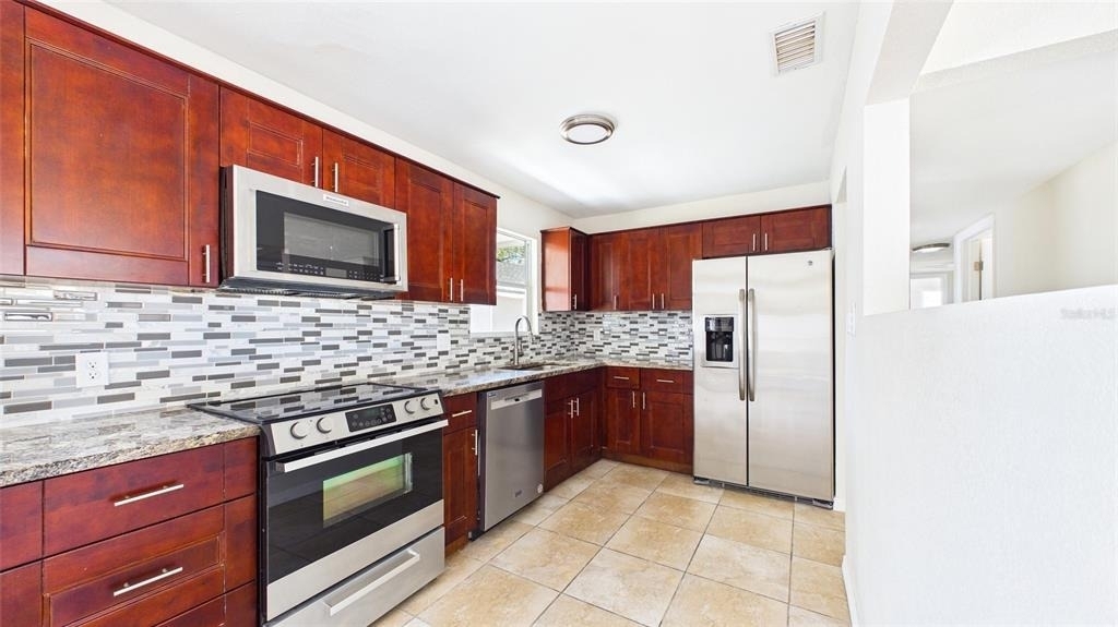4418 W Fairview Heights - Photo 8