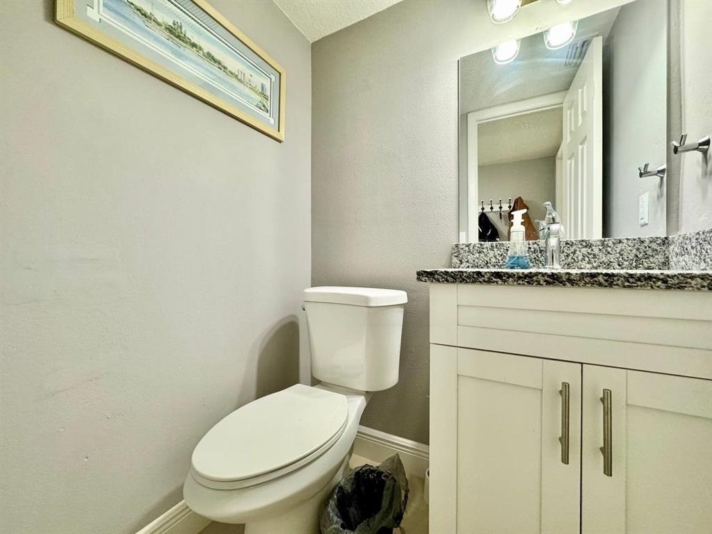 5216 Tennis Court Circle - Photo 13