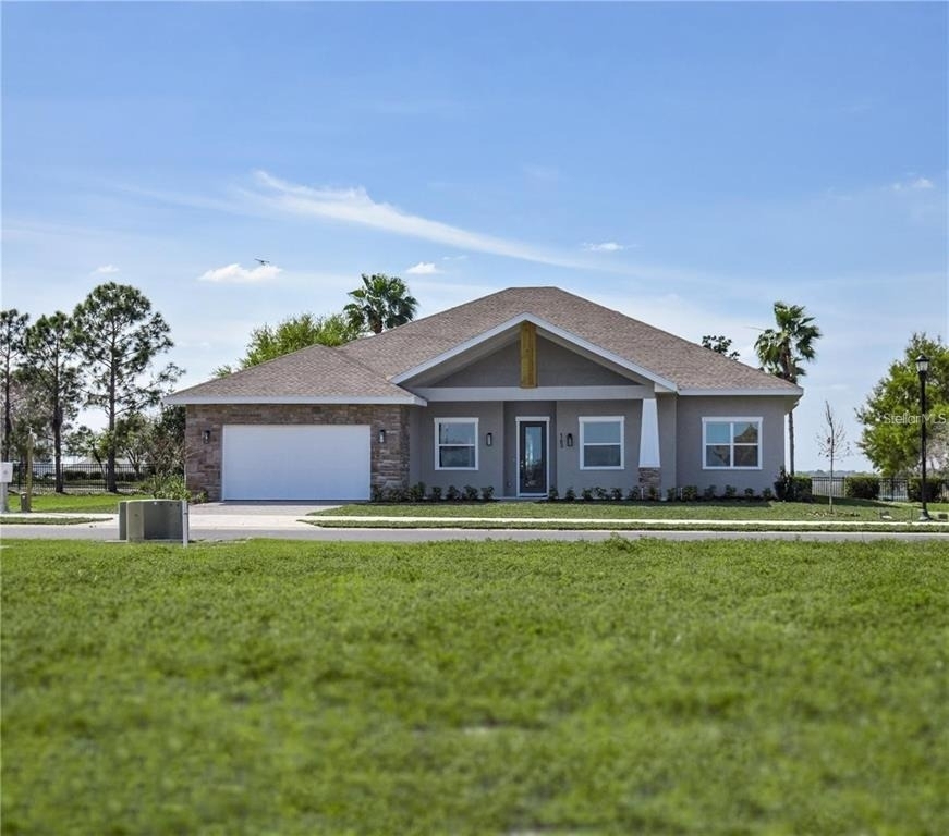 163 Blazing Star Avenue - Photo 0