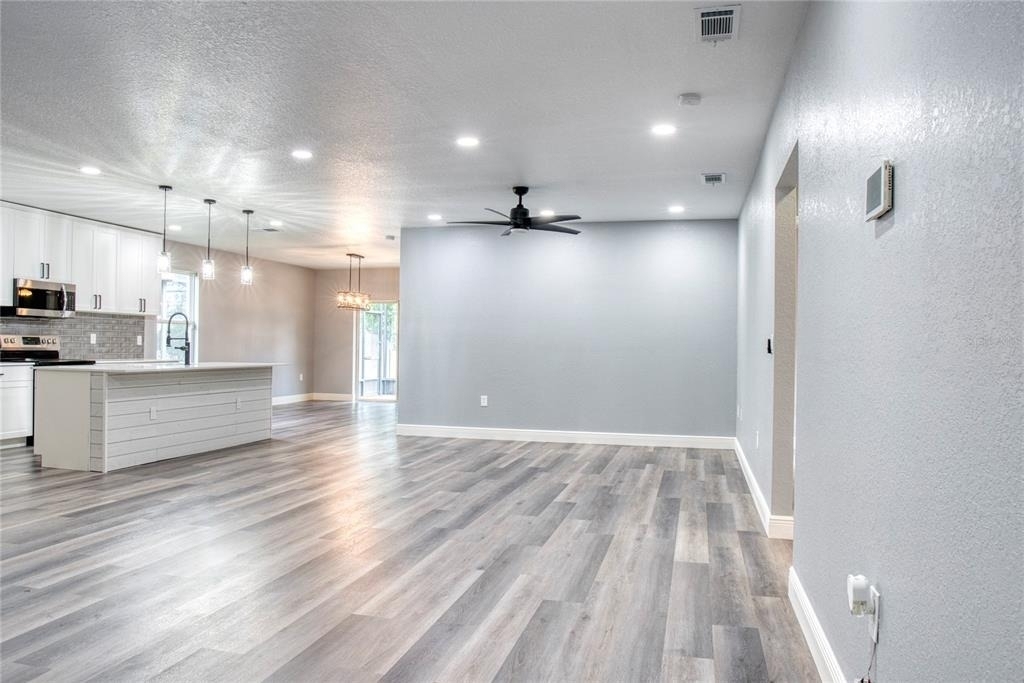 3711 Julius Estates Boulevard - Photo 2