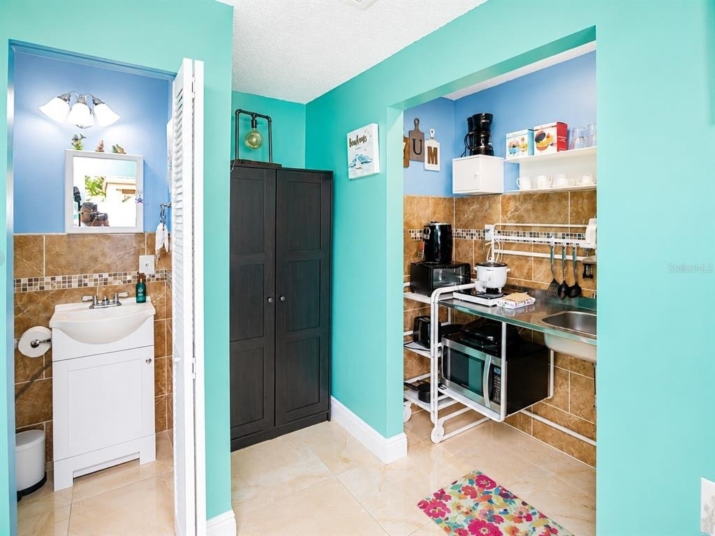 111 Cuautla Way - Photo 4