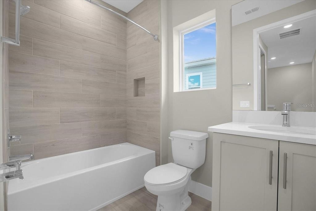7818 Spectrum Drive - Photo 20