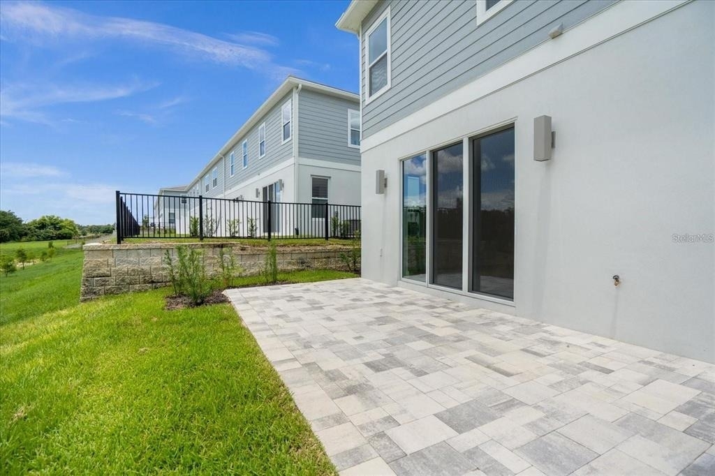 7818 Spectrum Drive - Photo 23