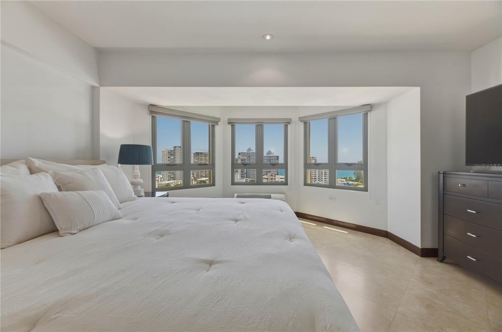 103-105 De Diego Avenue - Photo 11