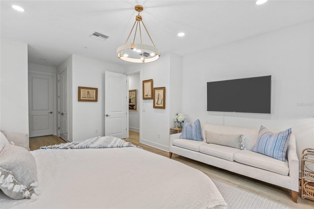 218 Park Lake Street - Photo 10