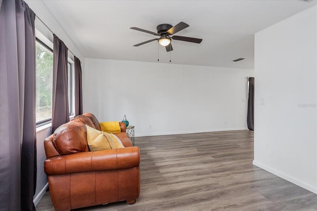 2134 Ne 45th Avenue - Photo 3
