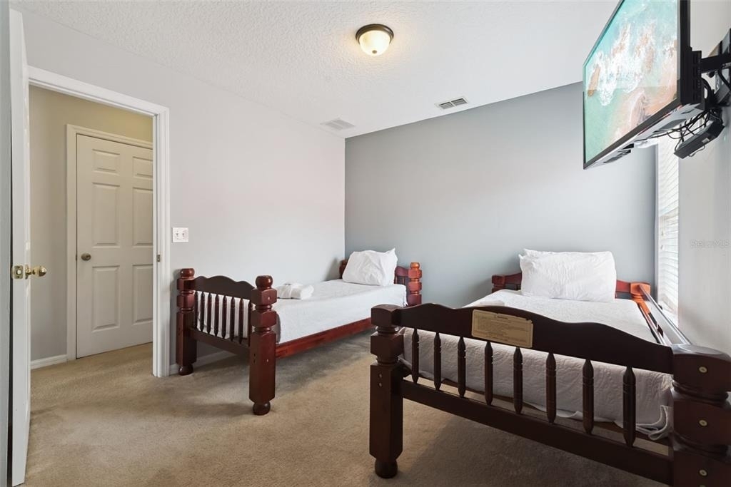 143 Cordova Avenue - Photo 25