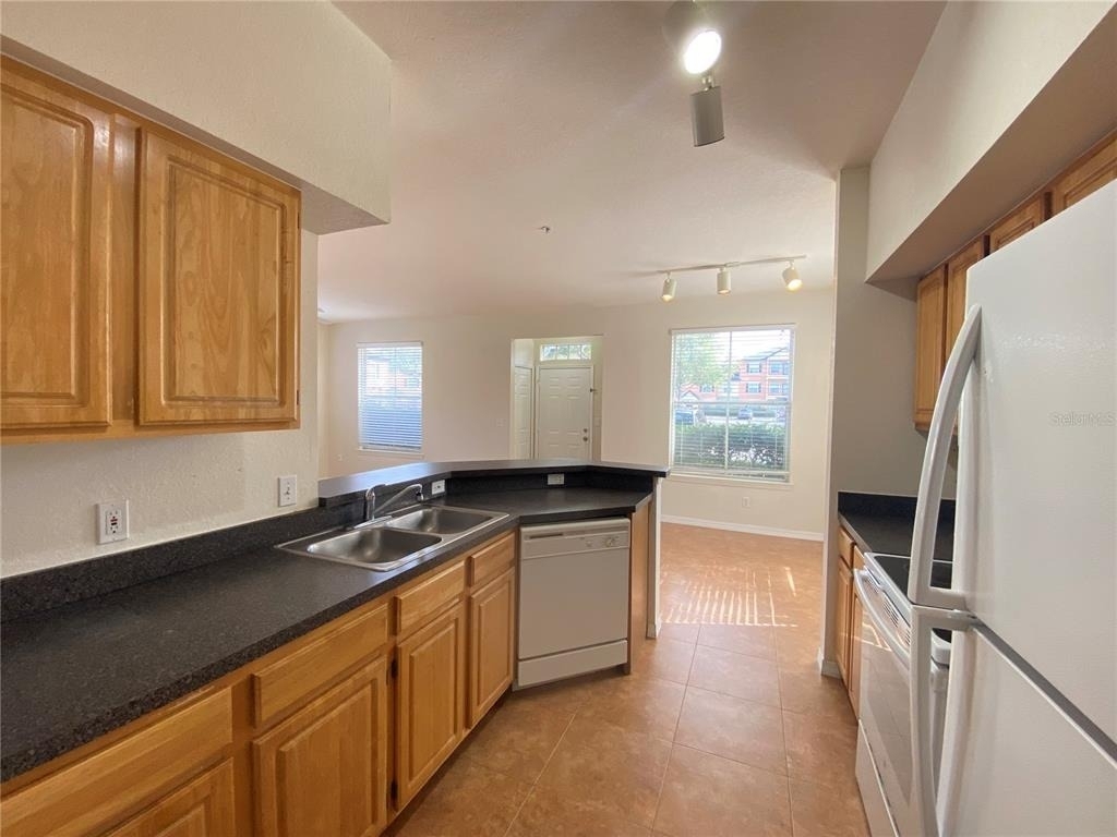 6025 Westgate Drive - Photo 12