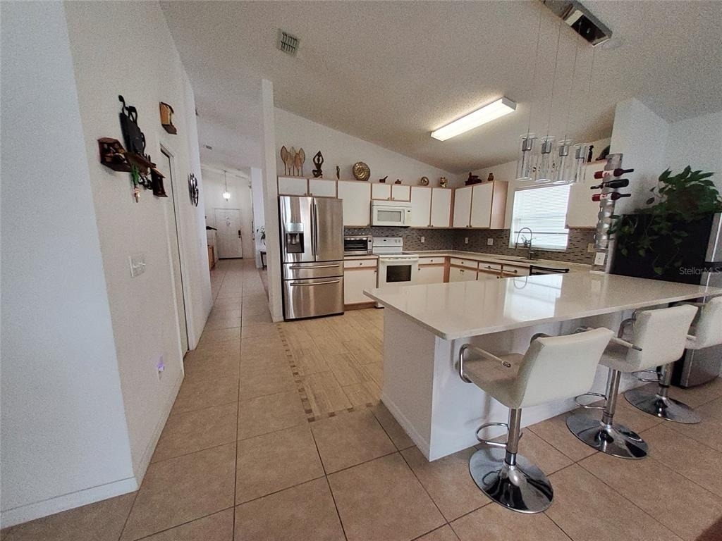 944 Lockbreeze Drive - Photo 9