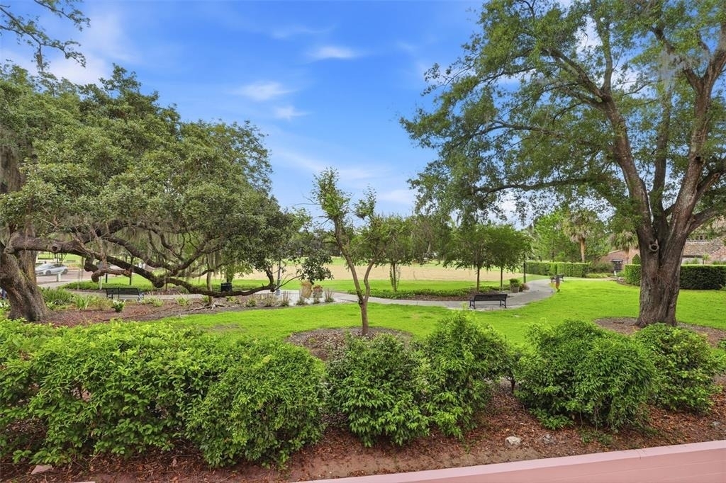 640 N Park Avenue - Photo 14