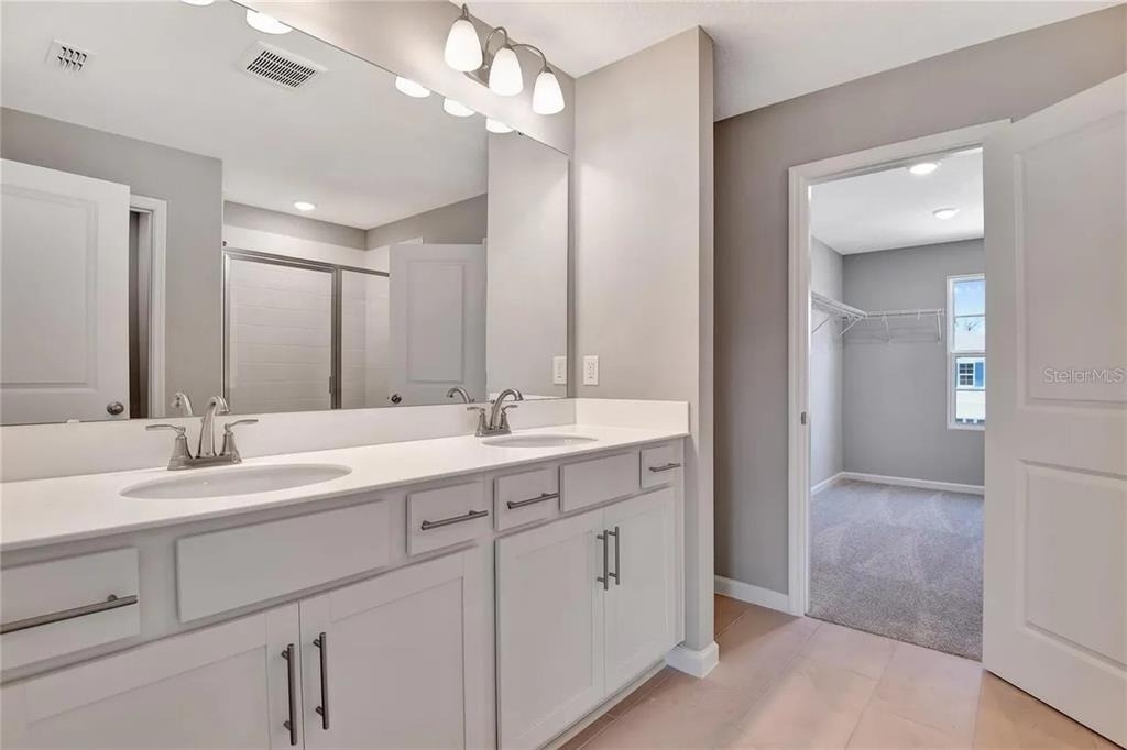 560 Summit River Drive - Photo 4