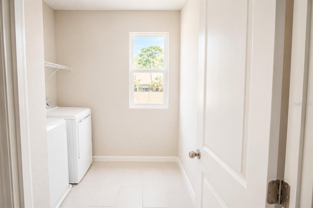 560 Summit River Drive - Photo 32