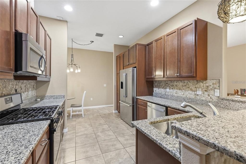 8683 Bridgeport Bay Circle - Photo 11