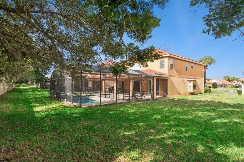 1162 Solana Circle - Photo 2
