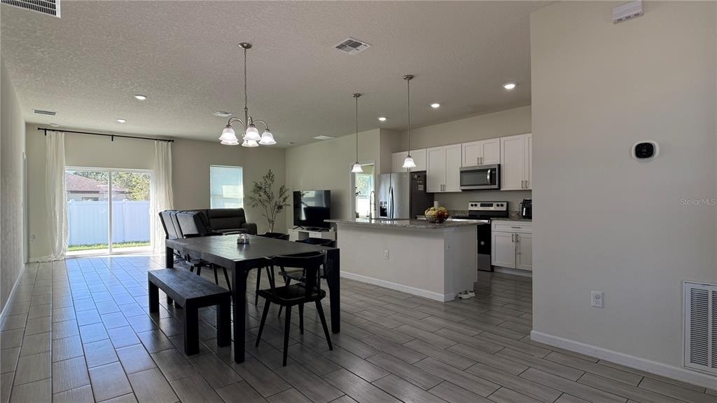2129 Hibiscus Place - Photo 7