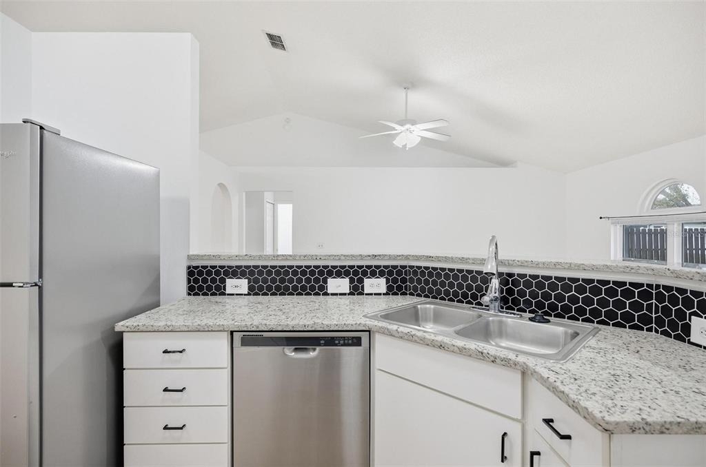 38 Bud Field Drive - Photo 18
