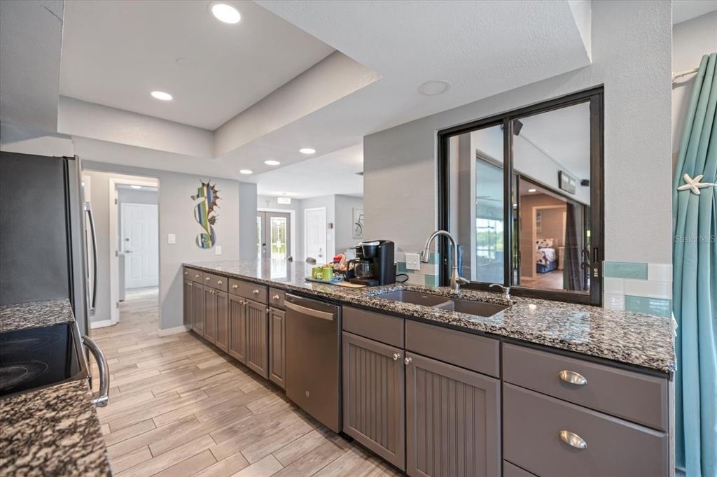 3336 Tripoli Boulevard - Photo 3