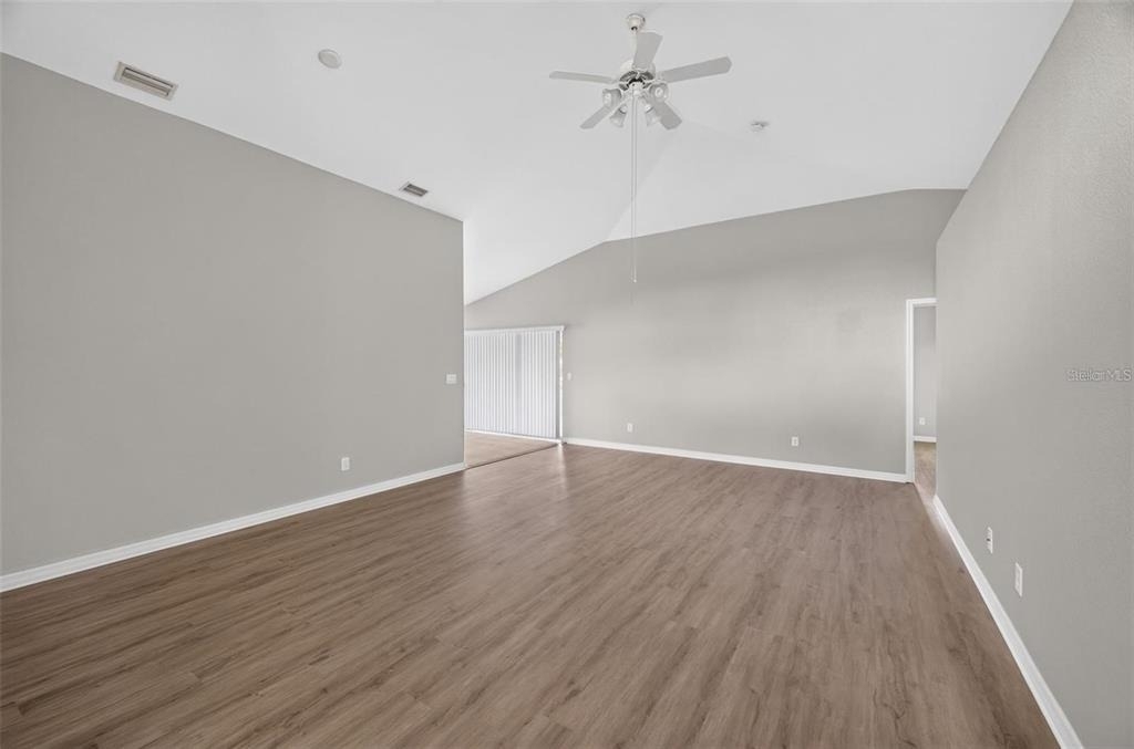 463 Winwood Court - Photo 3
