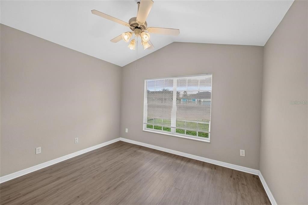 463 Winwood Court - Photo 13