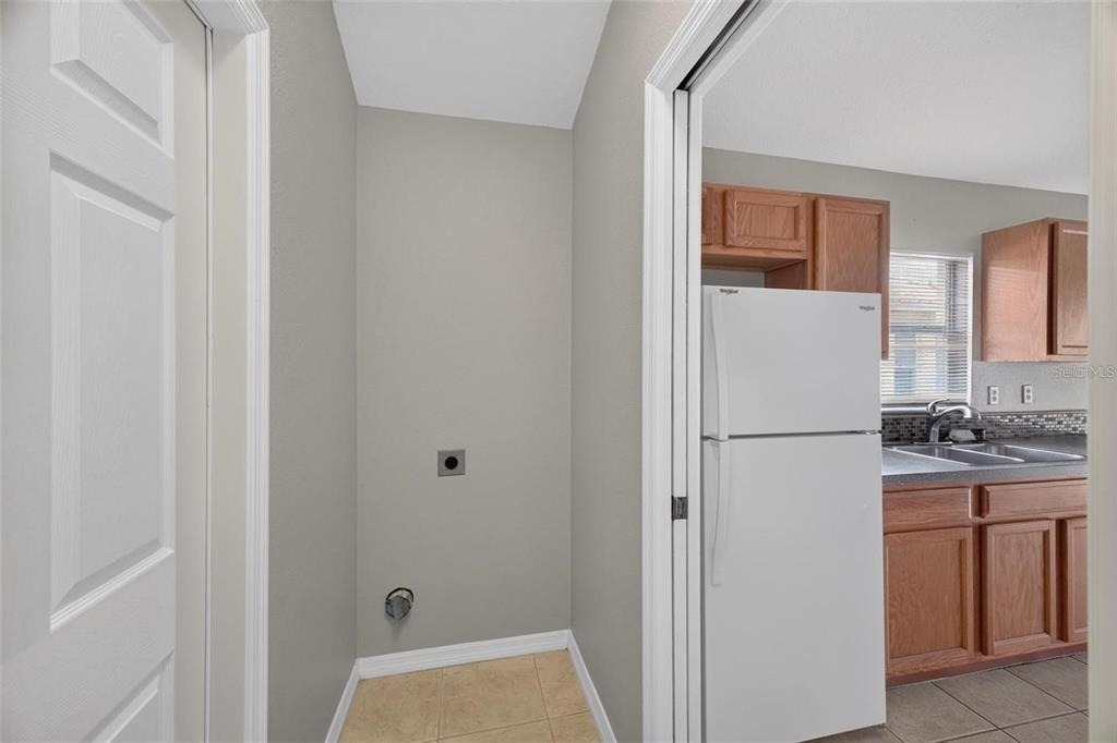 463 Winwood Court - Photo 9