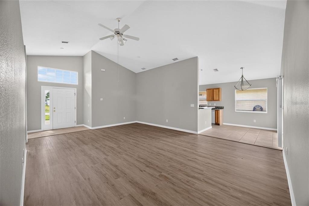 463 Winwood Court - Photo 4