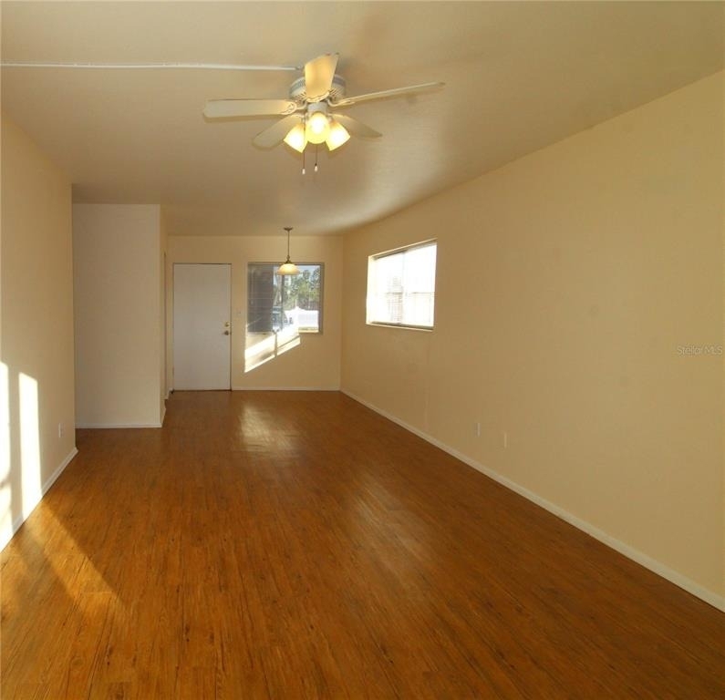 3001 Bee Ridge Road - Photo 2