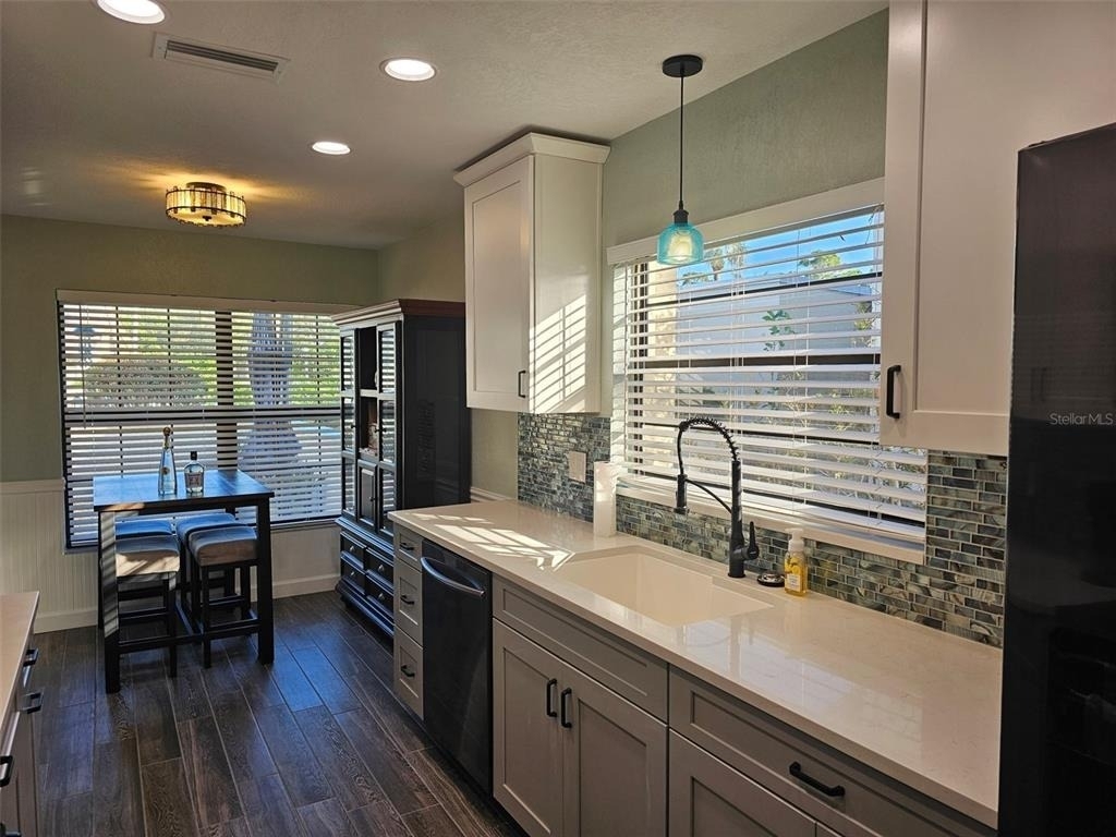 4522 La Jolla Drive - Photo 12