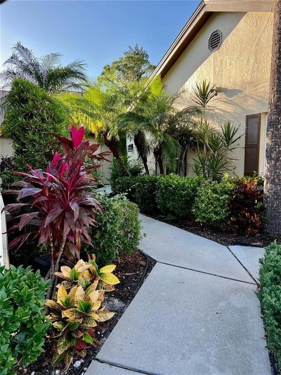 7186 Lakeside Drive - Photo 1