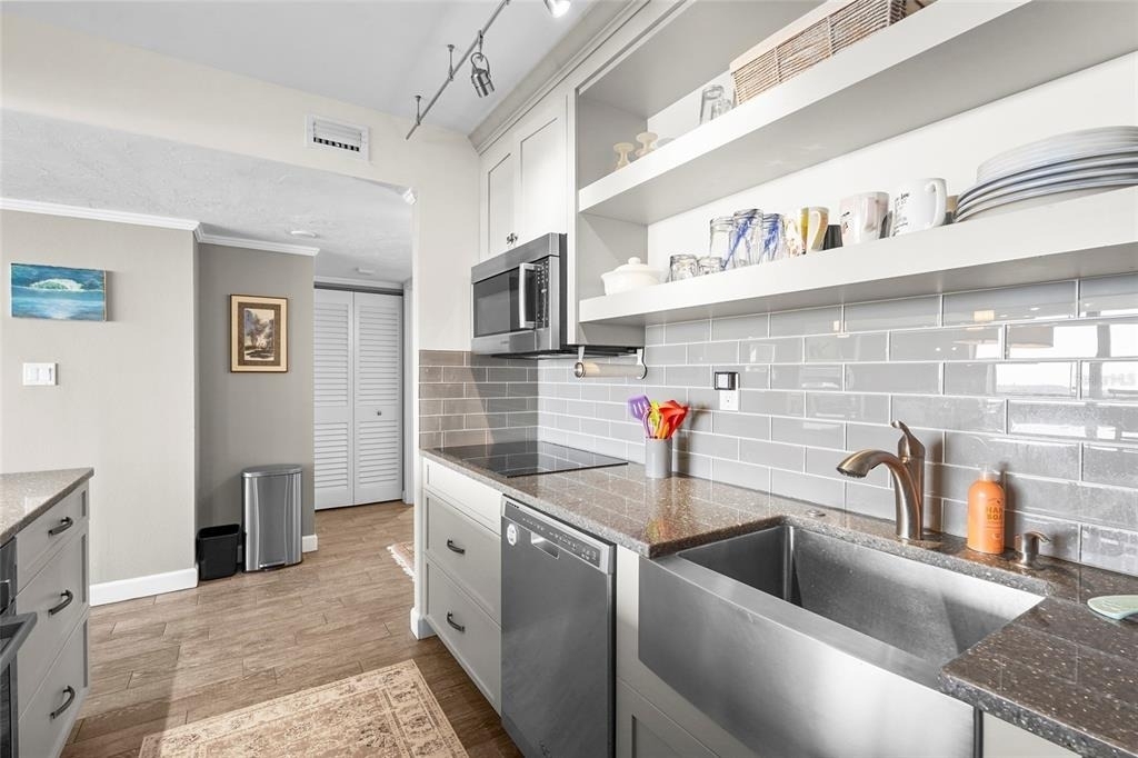 707 S Gulfstream Avenue - Photo 21